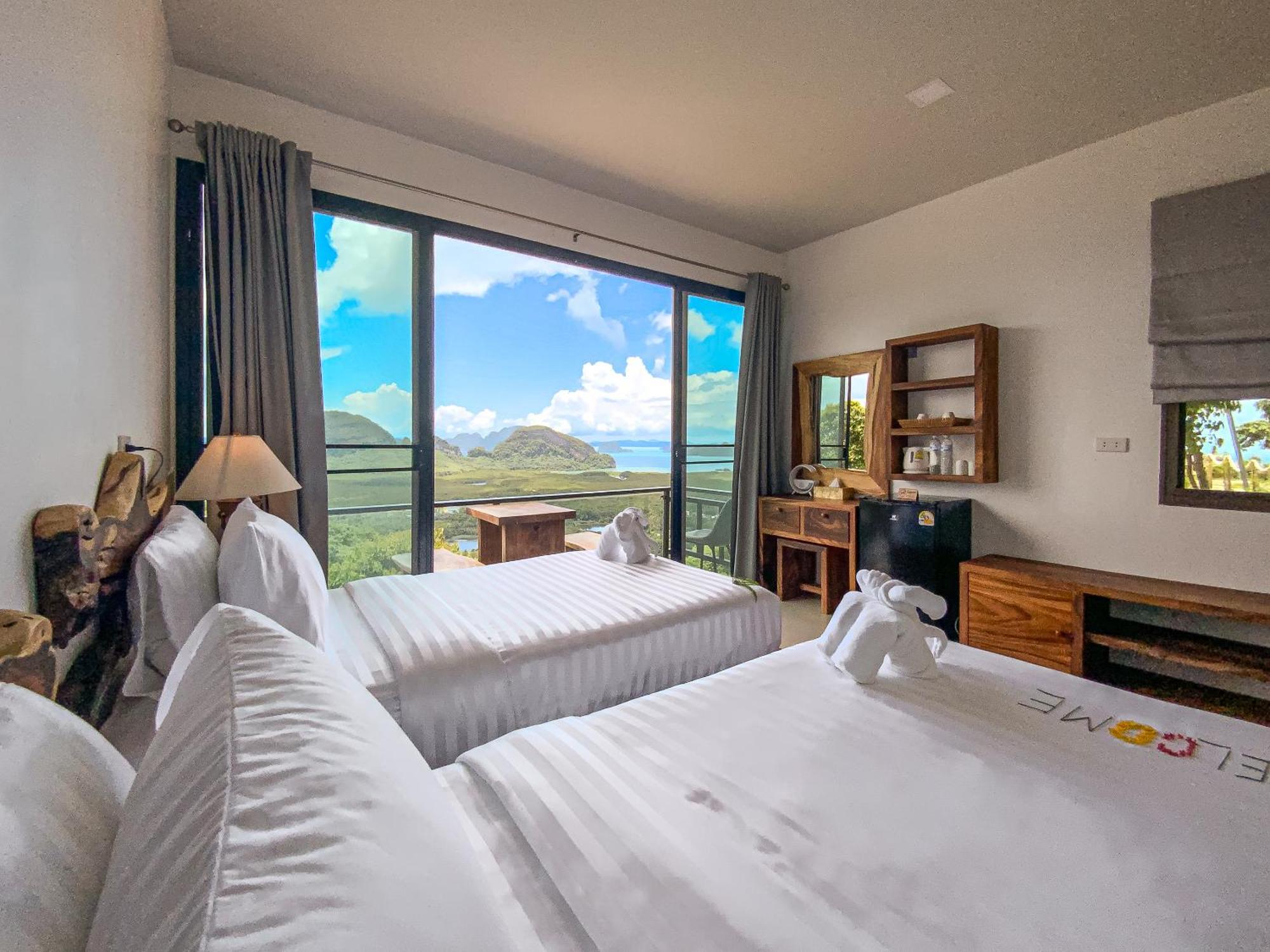 Samet Nangshe Goodview Hotel Takua Thung Bagian luar foto