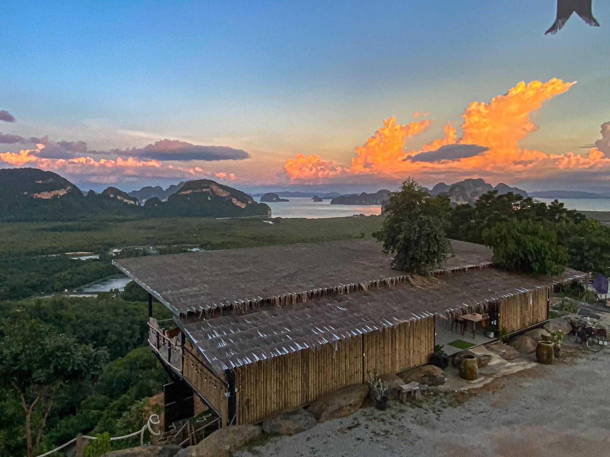 Samet Nangshe Goodview Hotel Takua Thung Bagian luar foto