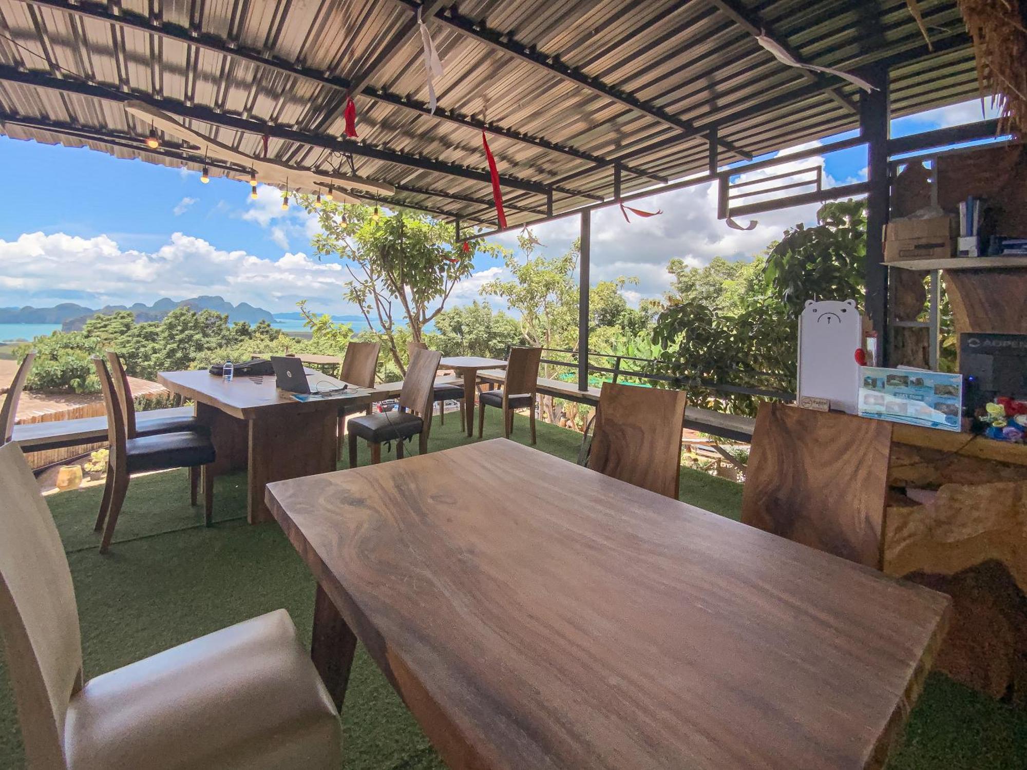 Samet Nangshe Goodview Hotel Takua Thung Bagian luar foto