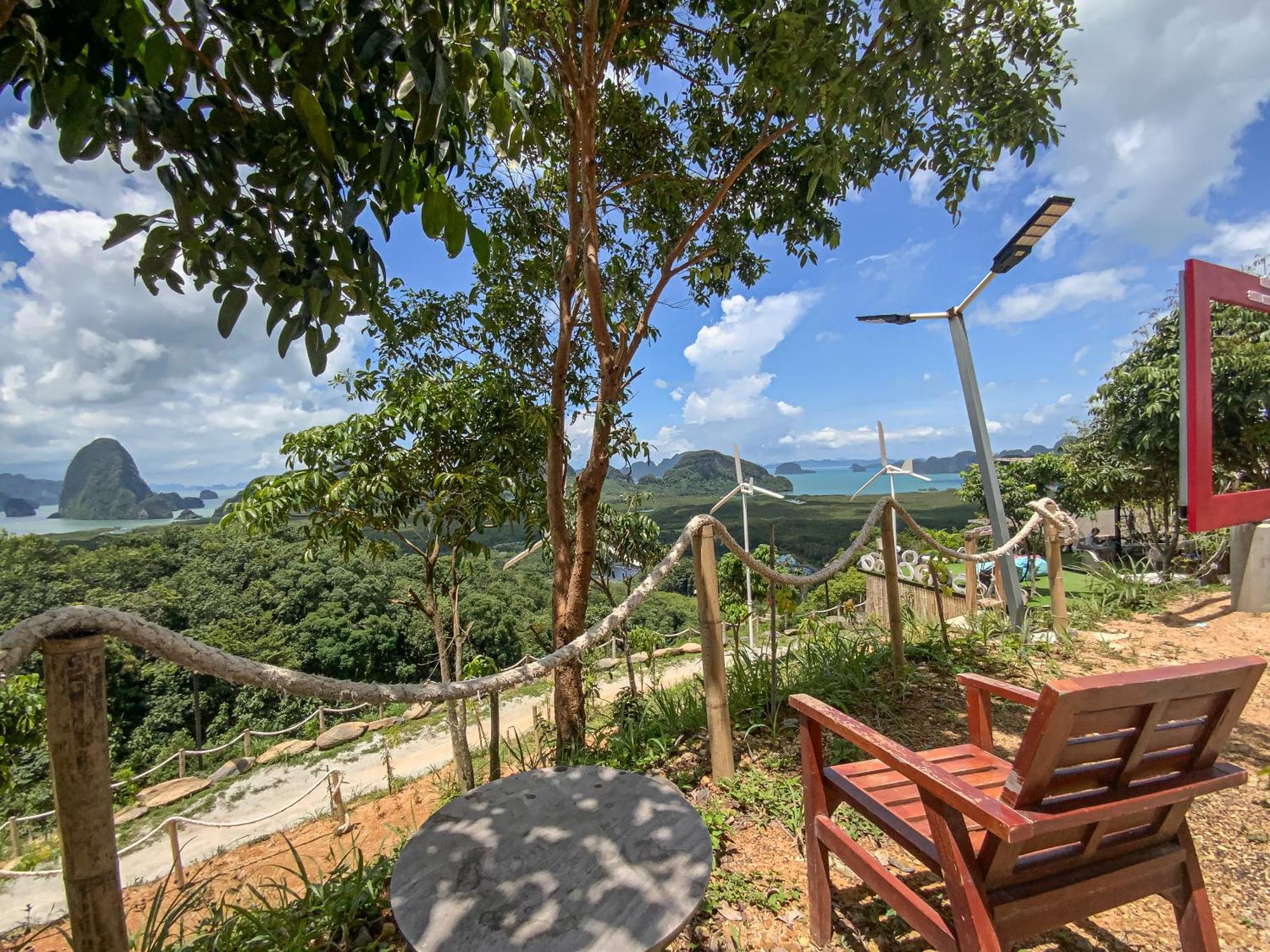 Samet Nangshe Goodview Hotel Takua Thung Bagian luar foto